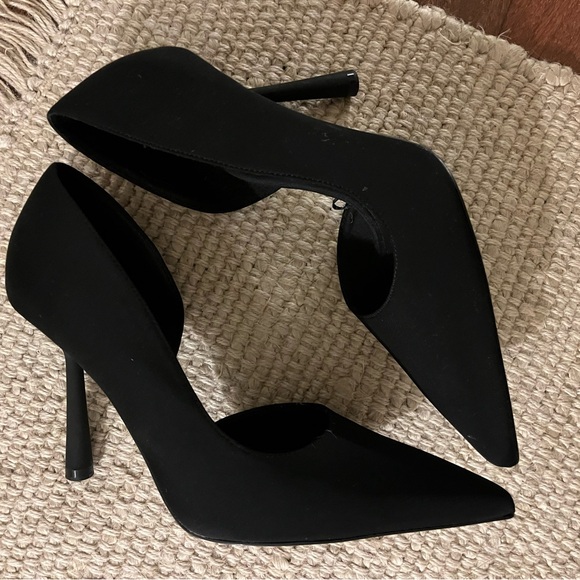 Pointy heel in good condition - Picture 5 of 10